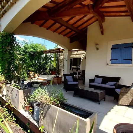 Vila De Luxe Provence Les Collines D'ugernum Piscine Chauffee Entre Arles Nimes Avignon *