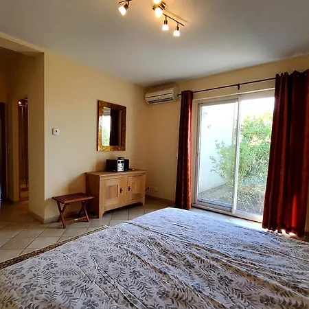 别墅 De Luxe Provence Les Collines D'ugernum Piscine Chauffee Entre Arles Nimes Avignon 博凯尔