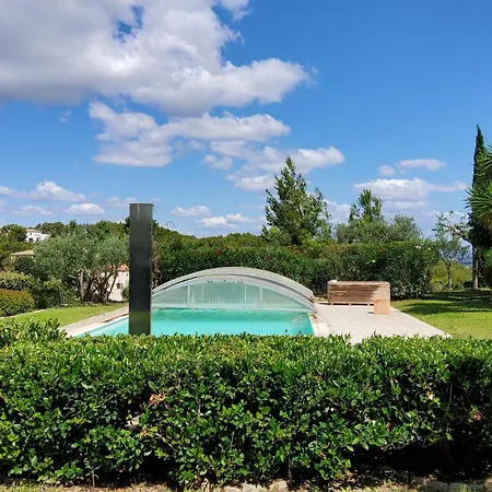 De Luxe Provence Les Collines D'ugernum Piscine Chauffee Entre Arles Nimes Avignon 博凯尔